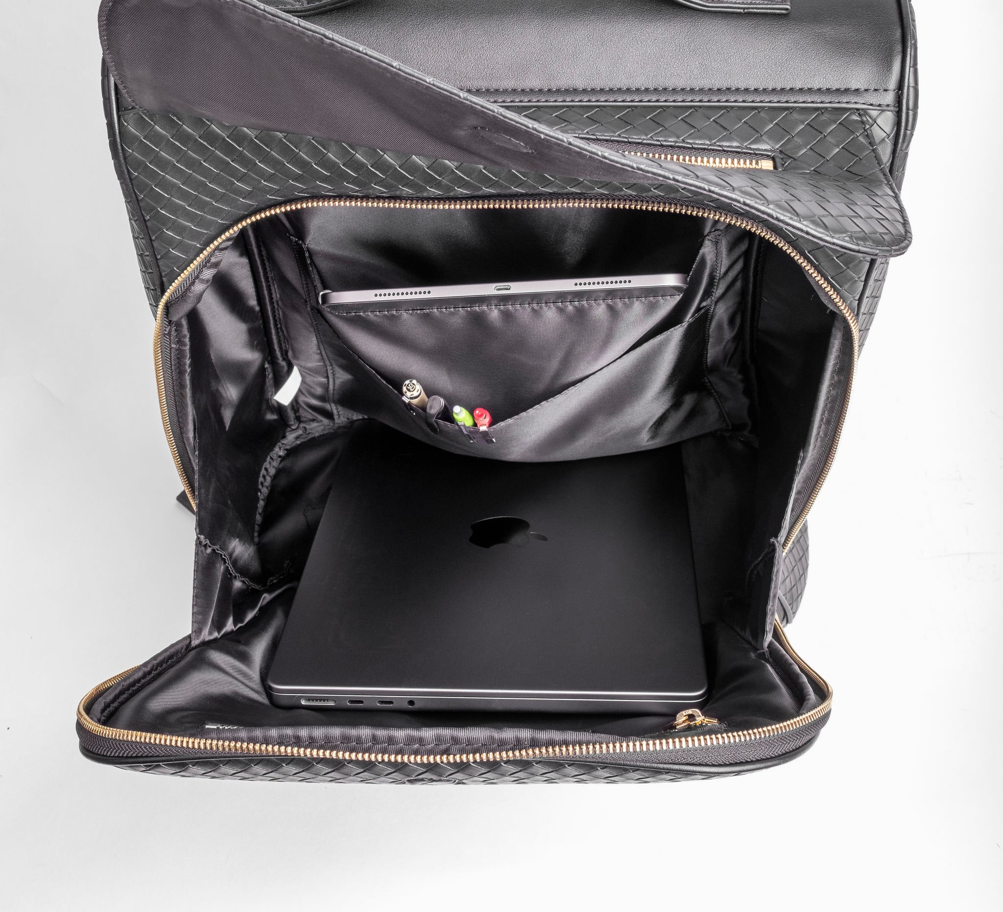 Black Travel Backpack | Large Travel Backpack | House of Dappierre